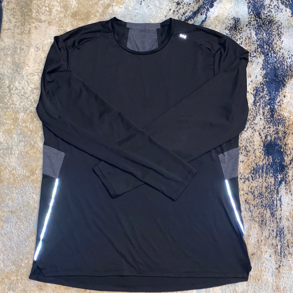 MENS Lululemon LS xl
